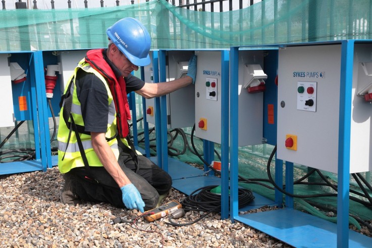 Control Panel Everything you need to know about accessories when hiring pumps
