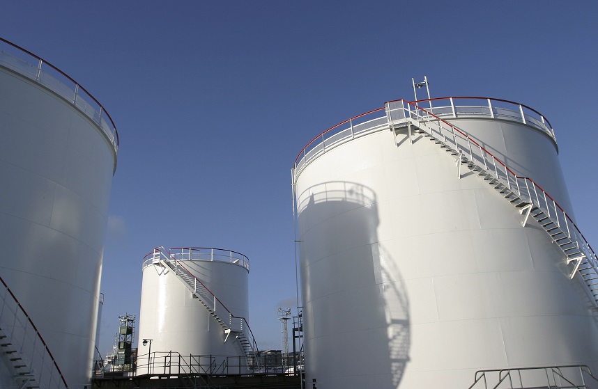 Andrews Dehumidifier Hire creates tank repair solution