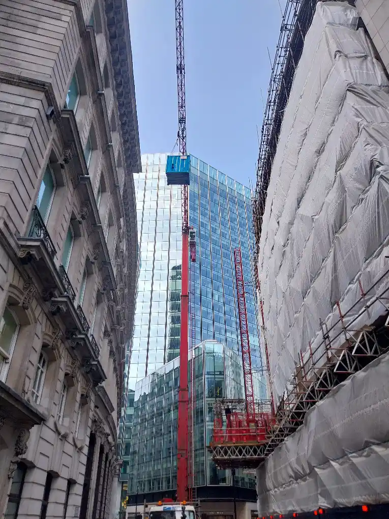 Andrews Sykes delivered rooftop chiller hire and electric boiler rental to provide